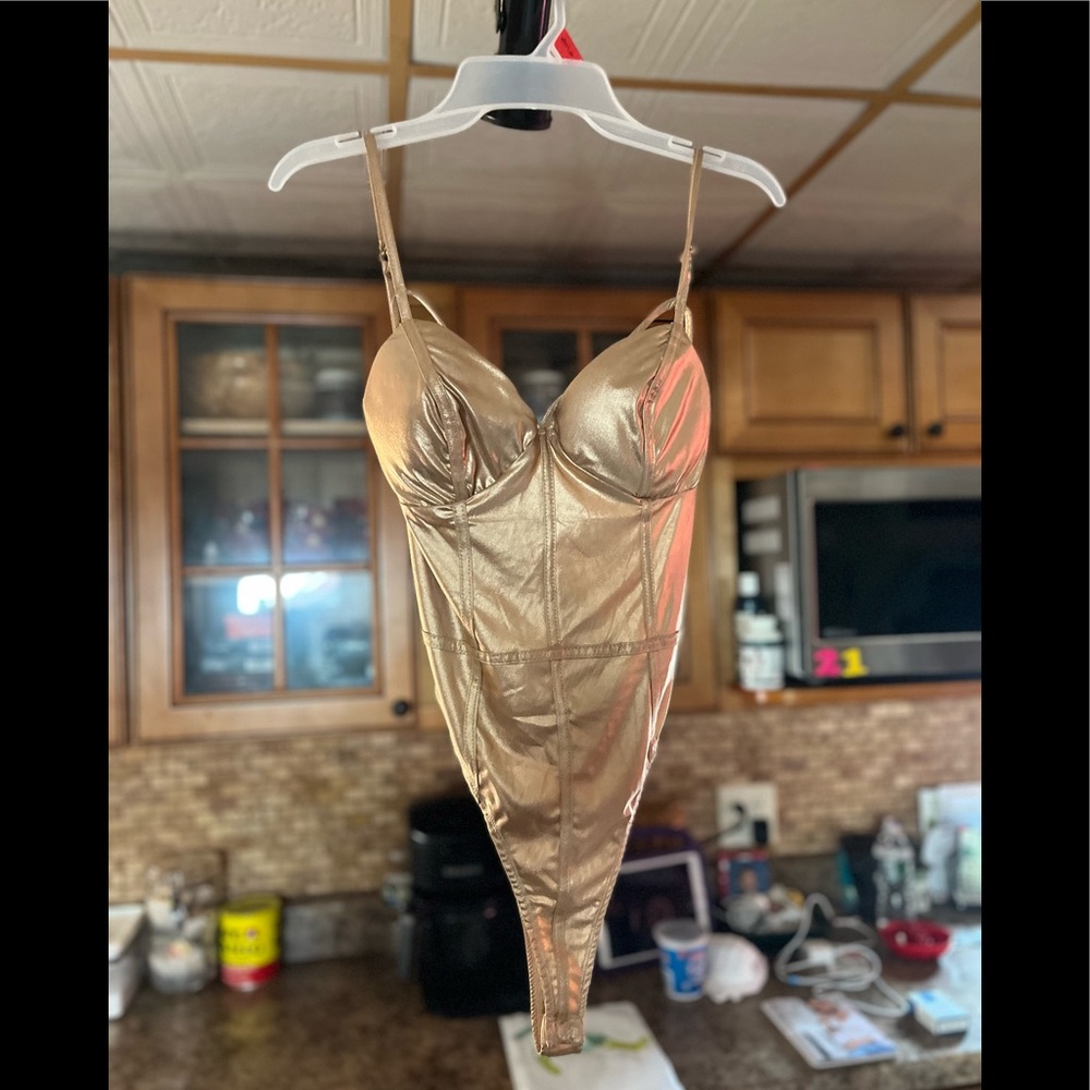 Studio 17 Gold bodysuit